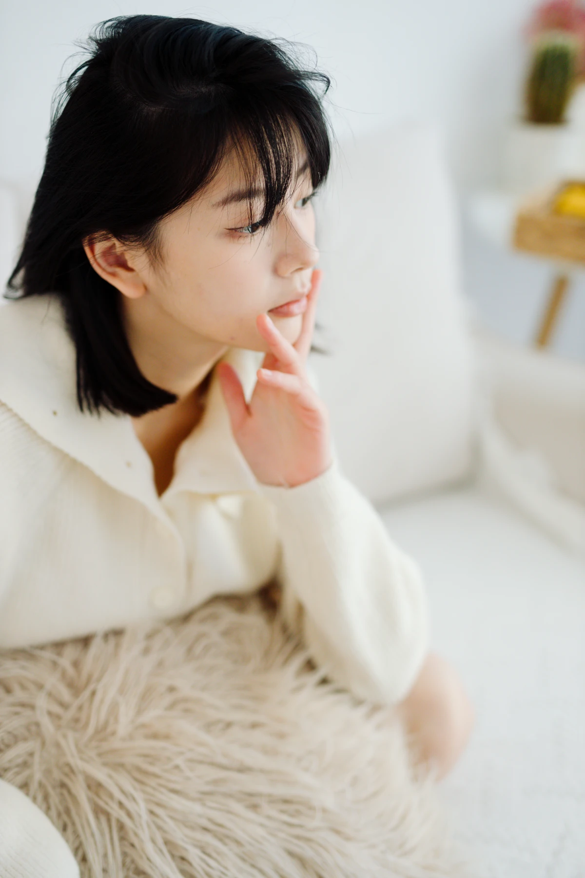 [YITUYU] 2023.02.01 Vol.2940 Alone Room angel#[40P]-8