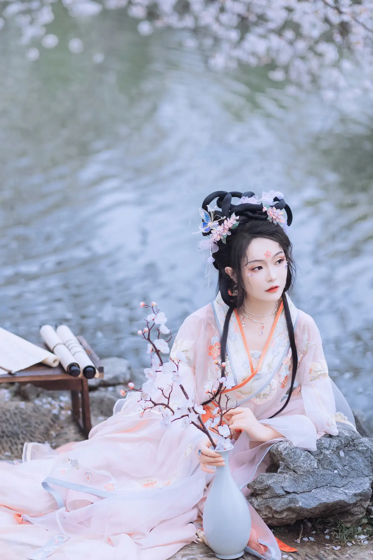 [YITUYU] 2022.06.24 Vol.1273 – Cherry blossom viewing in early spring Lulu haley#[43P]-34