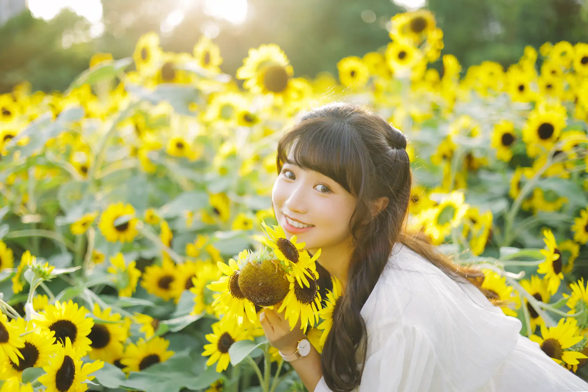 [YITUYU] 2022.08.29 Vol.1822 – Flowers and You in the Sun Fatty Blue-#[25P]-12